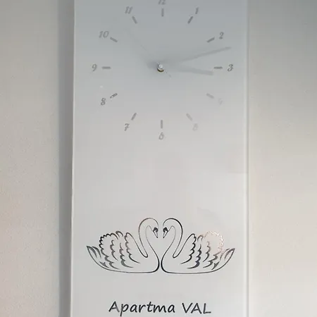 Val Apartment *